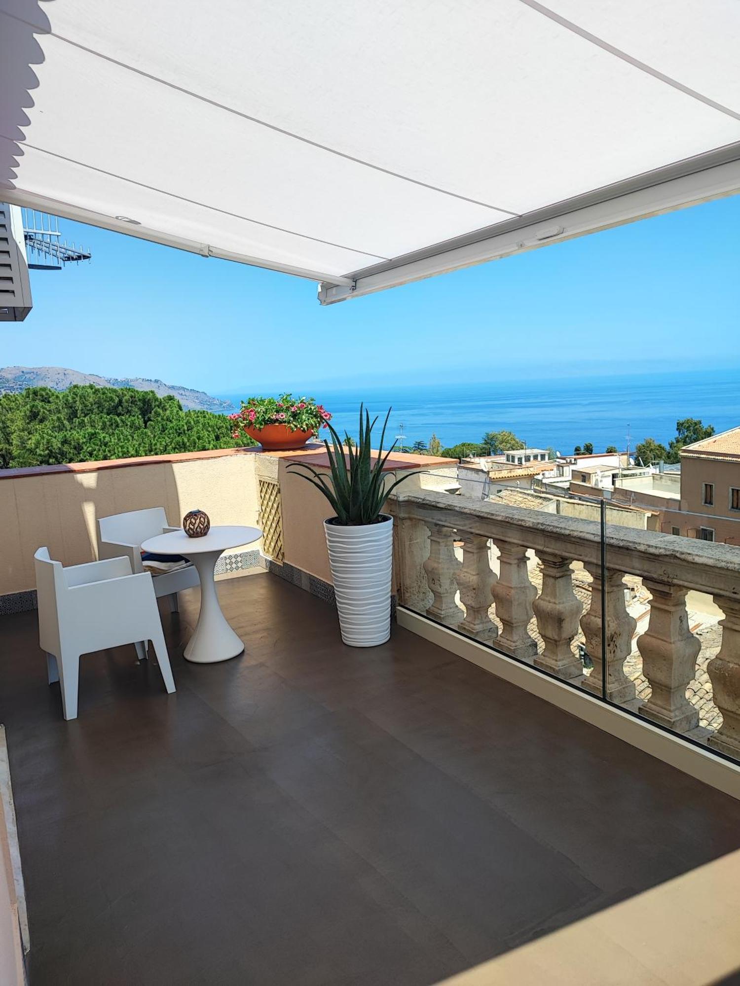 Hotel La Terrazza Di Porta Messina à Taormine Extérieur photo