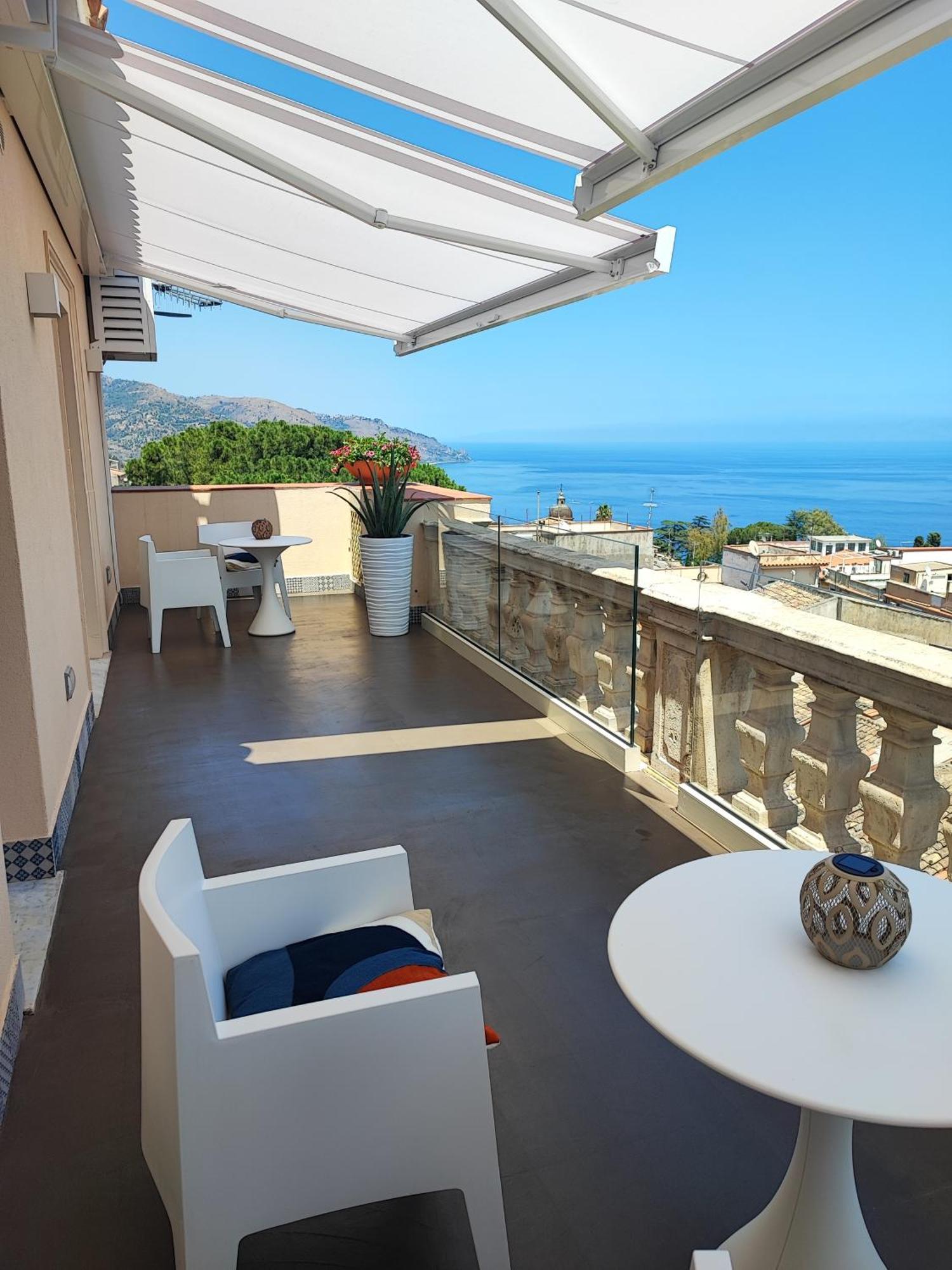 Hotel La Terrazza Di Porta Messina à Taormine Extérieur photo